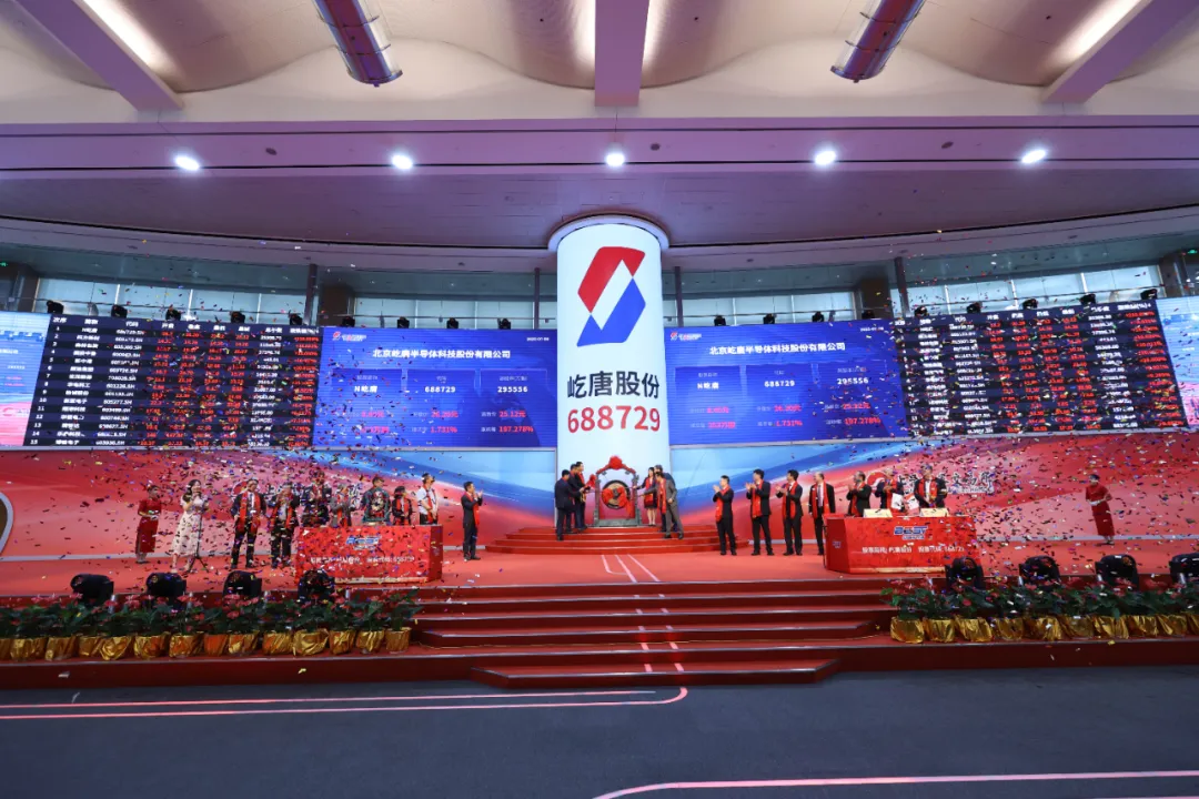 8879fe4f071677c3500b15d6088548b1.png 8879fe4f071677c3500b15d6088548b1.png